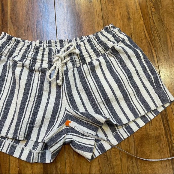 ROXY Oceanside Striped Linen Blend Beach Shorts Size S - Picture 12 of 16